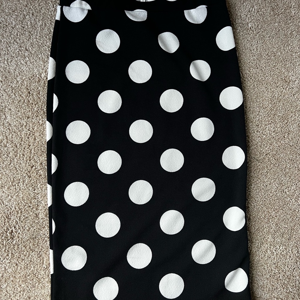 1Pencil Skirt